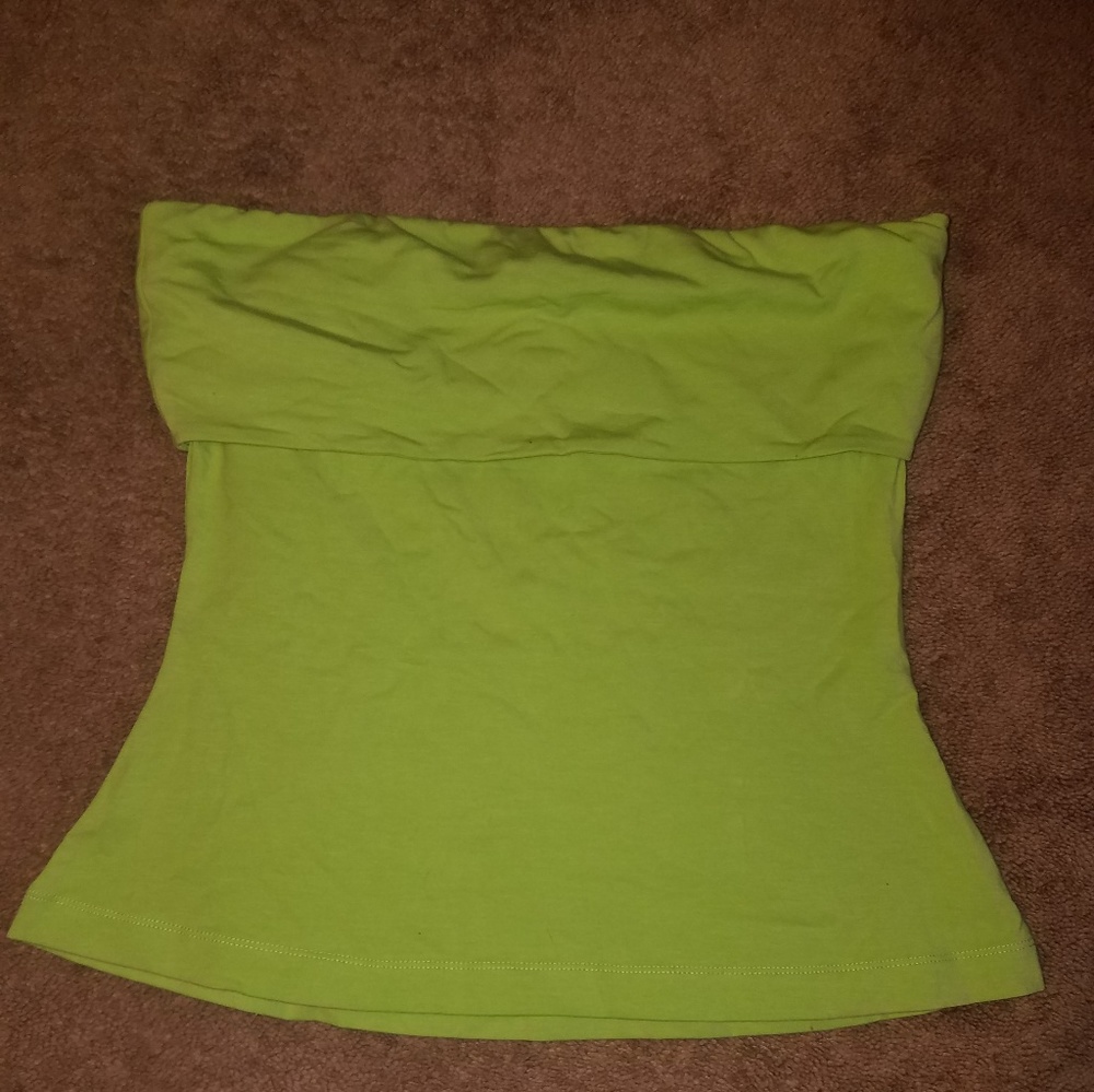 Tops - Picture 6 of 8